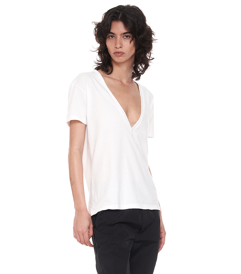 women's V t-shirt – NUNUNU